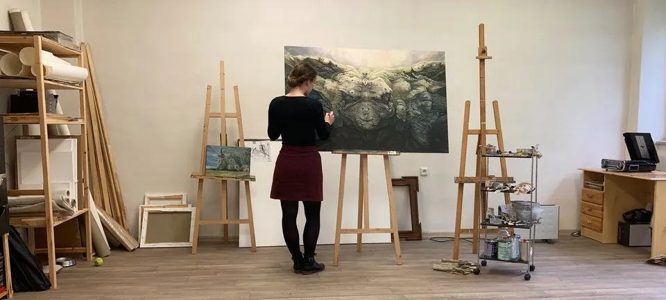 Veronika Tucoglidisová ve svém ateliéru